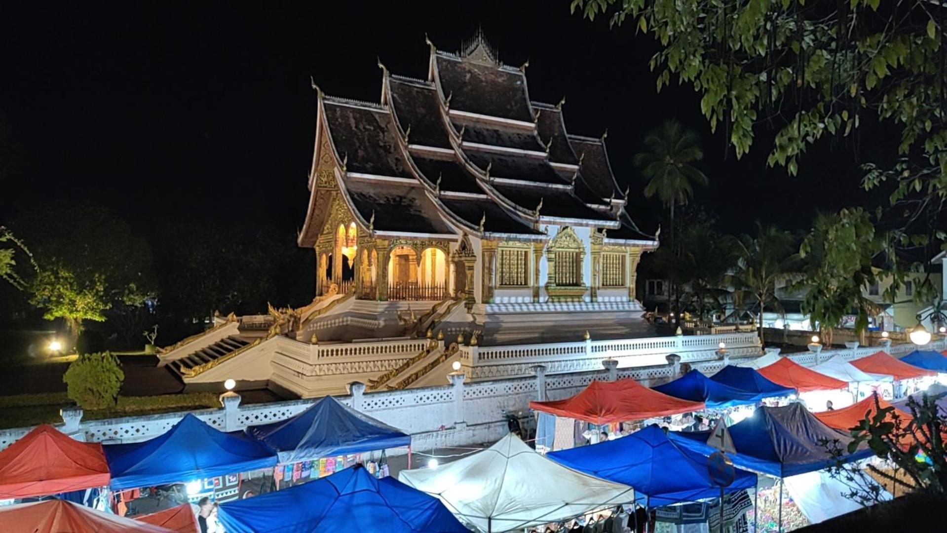 Wisdom Mystery Hotel Luang Prabang Buitenkant foto