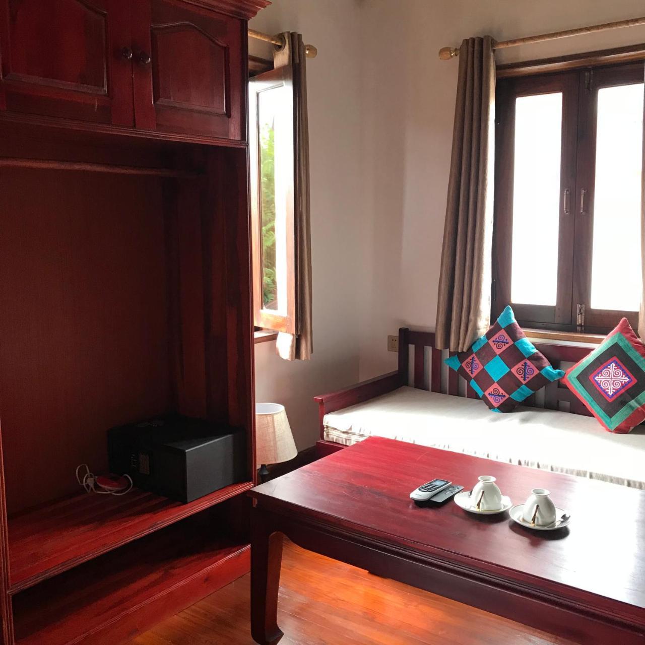 Wisdom Mystery Hotel Luang Prabang Buitenkant foto