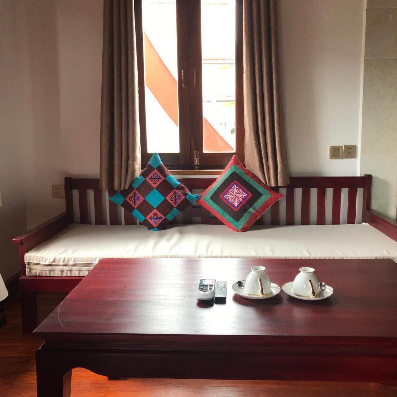 Wisdom Mystery Hotel Luang Prabang Buitenkant foto