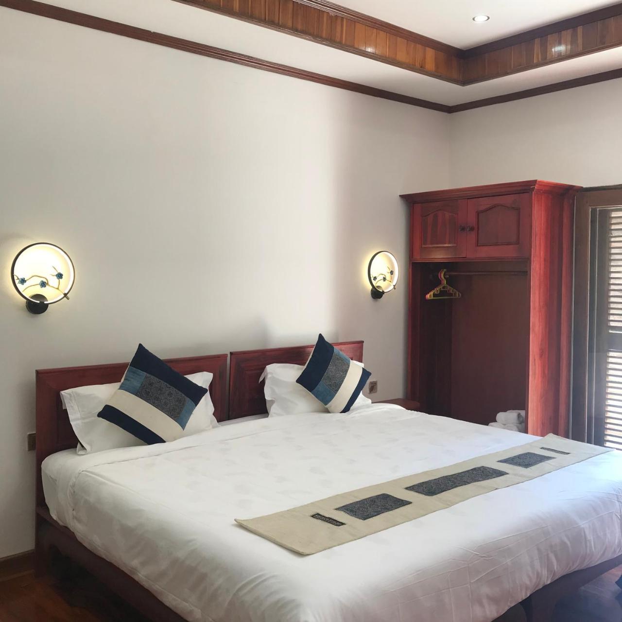 Wisdom Mystery Hotel Luang Prabang Buitenkant foto
